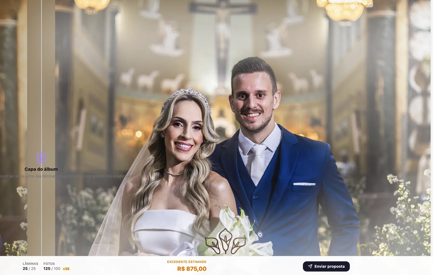 Tela do cliente montando o álbum, com o excedente estimado e o botão Enviar proposta